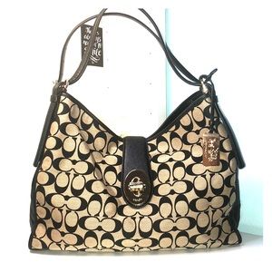 Coach Signature Fabric Carlyle Shoulder Bag